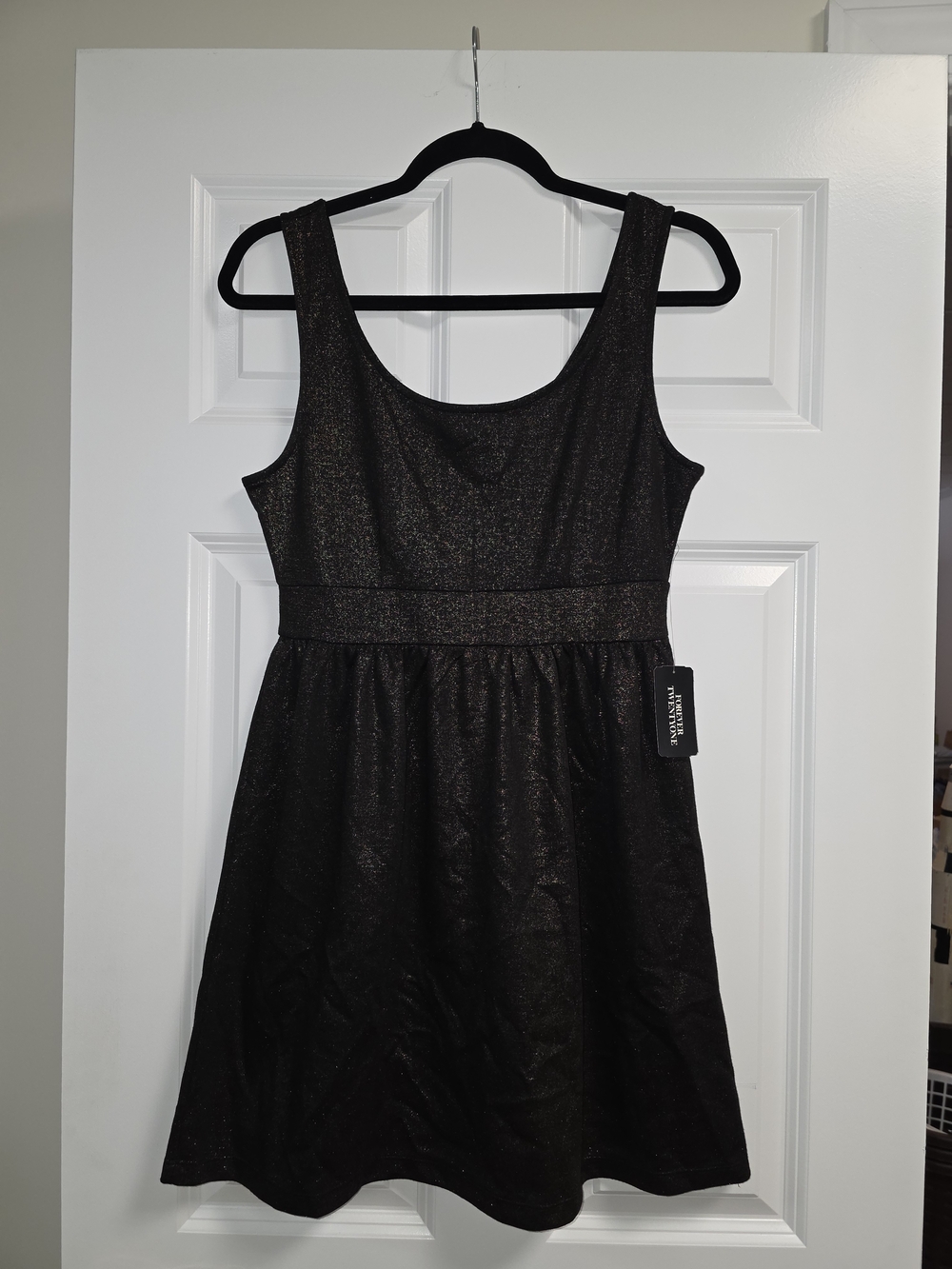 NWT Forever 21 Black & Gold Shimmer Skater Dress Juniors MEDIUM